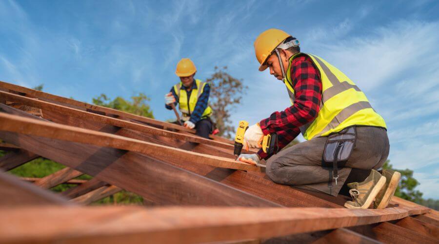 Professional gutter cleaning in Neligh, NE
